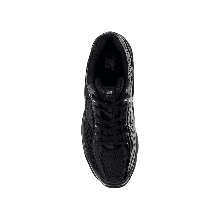 New Balance 509 Black Silver Angle 1