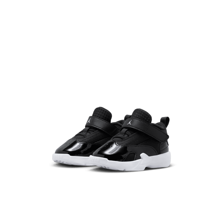 Jordan Max Aura 6 (TD) Angle 2