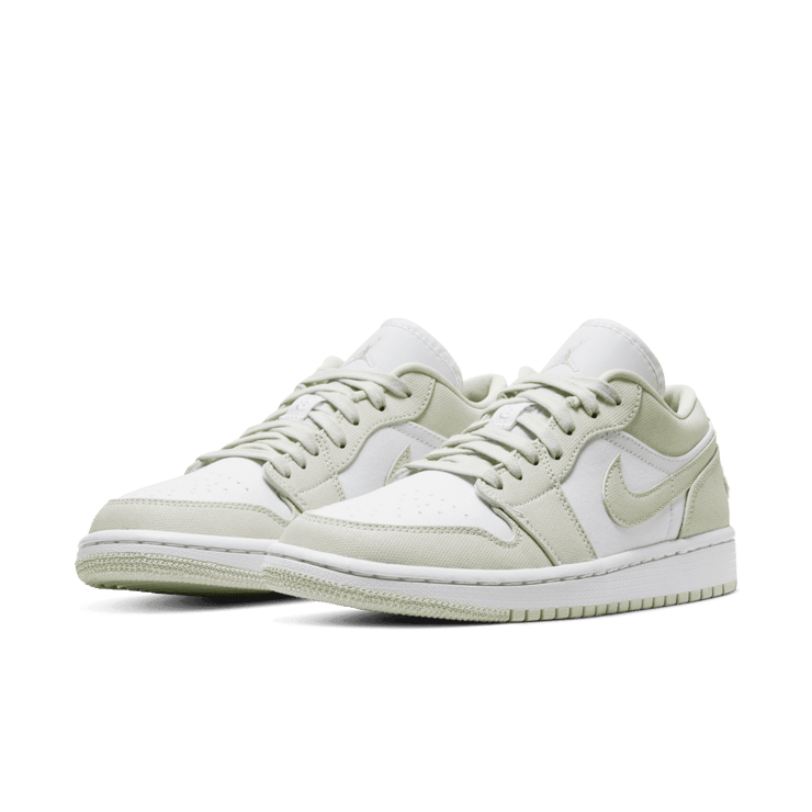 Jordan 1 Low Spruce Aura (W) Angle 2