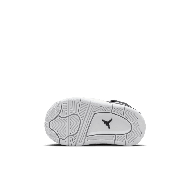 Air Jordan 4 Retro Platinum Gold (TD) Angle 1