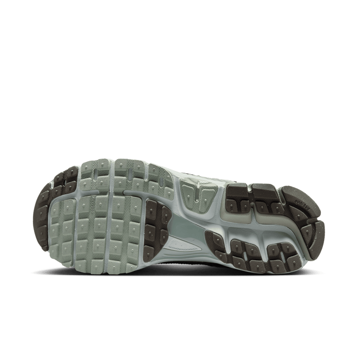 Nike Zoom Vomero 5 Ironstone Jade Horizion (W) Angle 1