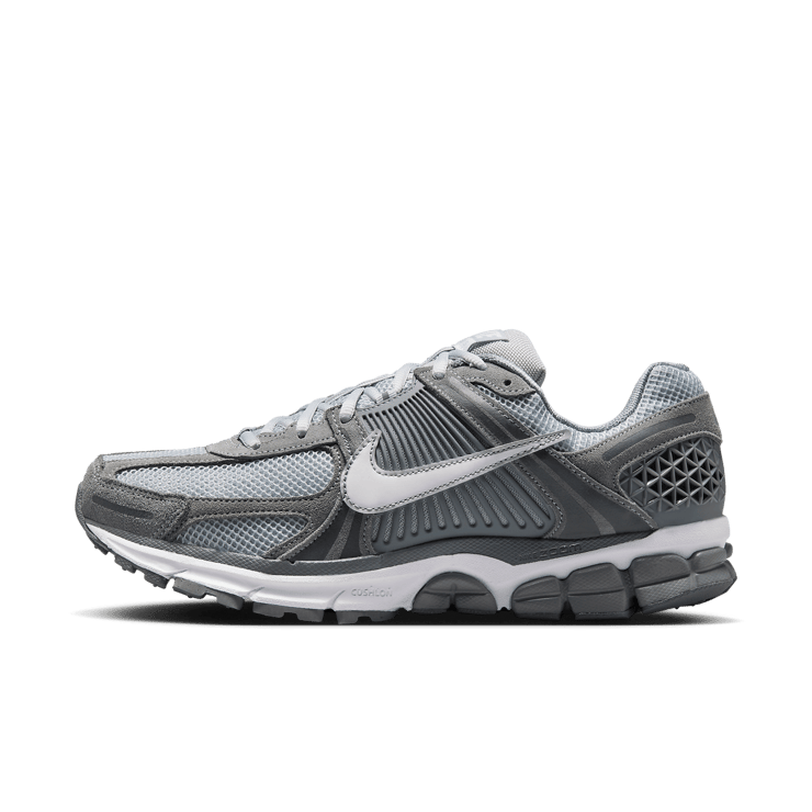 Nike Zoom Vomero 5 Cool Grey (2025) Angle 0