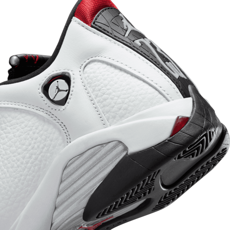 Air Jordan 14 Retro Black Toe (GS) Angle 5