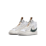 Nike Blazer Mid '77 SE (PS) Angle 2