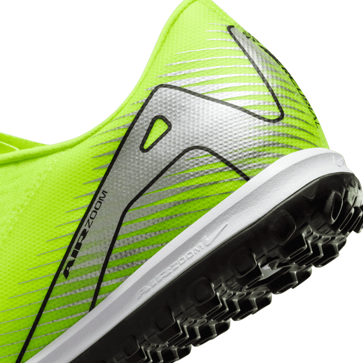 Nike Mercurial Vapor 16 Academy TF Low-Top Soccer Angle 5