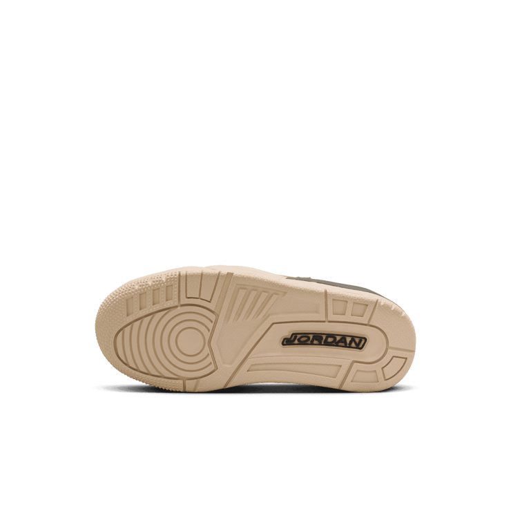 Jordan Spizike Low 'Flax' (PS) Angle 0