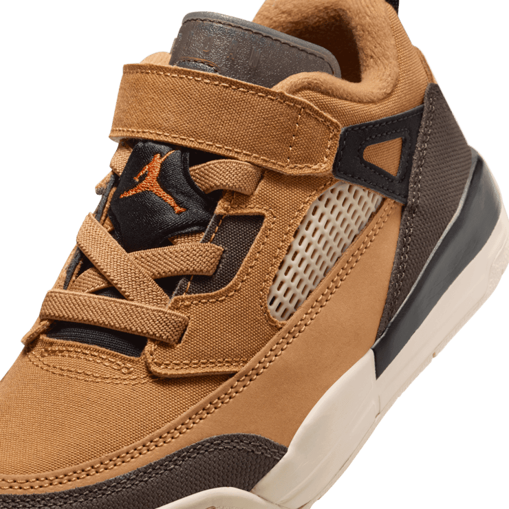Jordan Spizike Low 'Flax' (PS) Angle 4