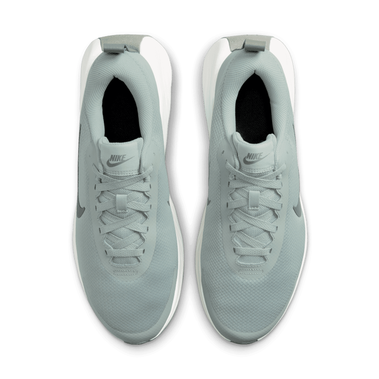 Nike Promina Walking Angle 1
