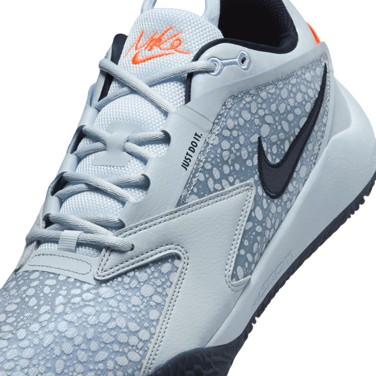 Nike HyperAce 3 SE Volleyball Angle 4