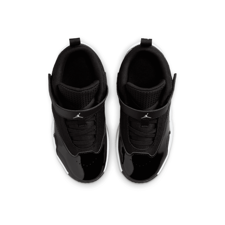 Jordan Max Aura 6 (PS) Angle 1