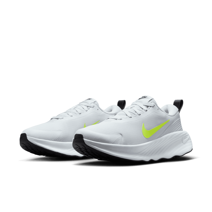 Nike Promina Walking Angle 2