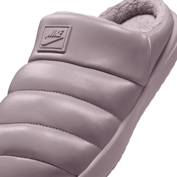 Nike Burrow SE Slippers Angle 3