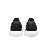 Nike Hyperdunk 2017 Low Basketball Angle 3