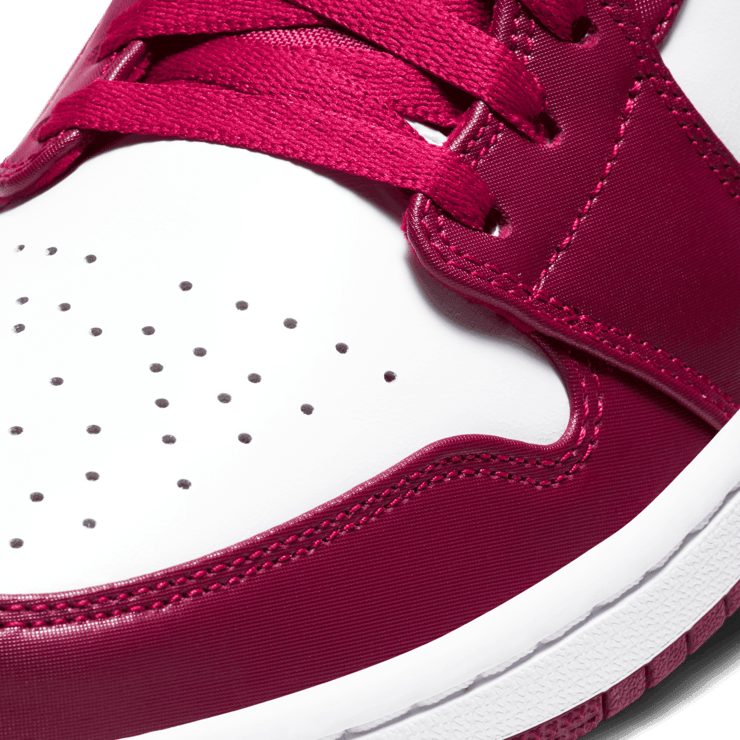 Jordan 1 Low Noble Red Angle 4