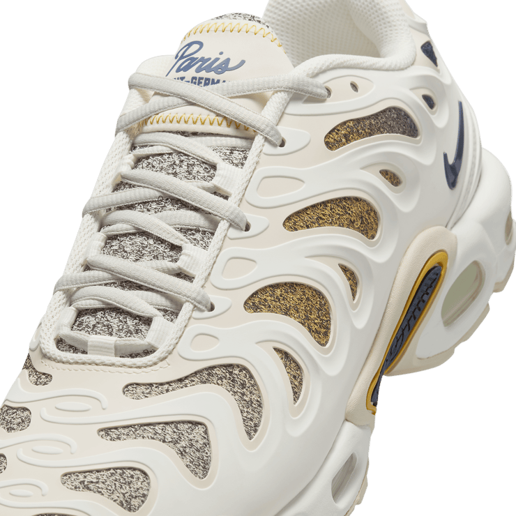 Nike Air Max Plus Drift PSG White Wheat Gold Angle 5