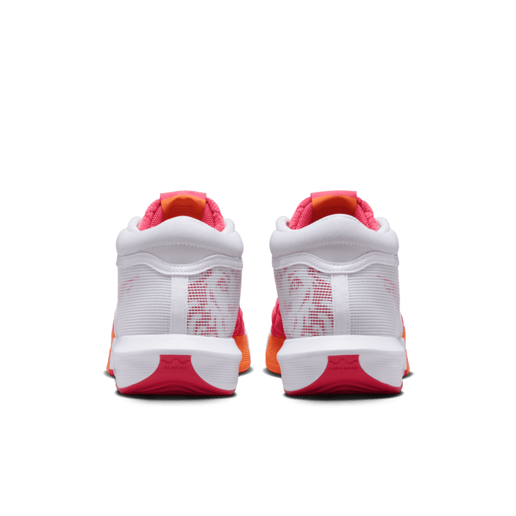 Nike LeBron Witness 8 Basketball Angle 3