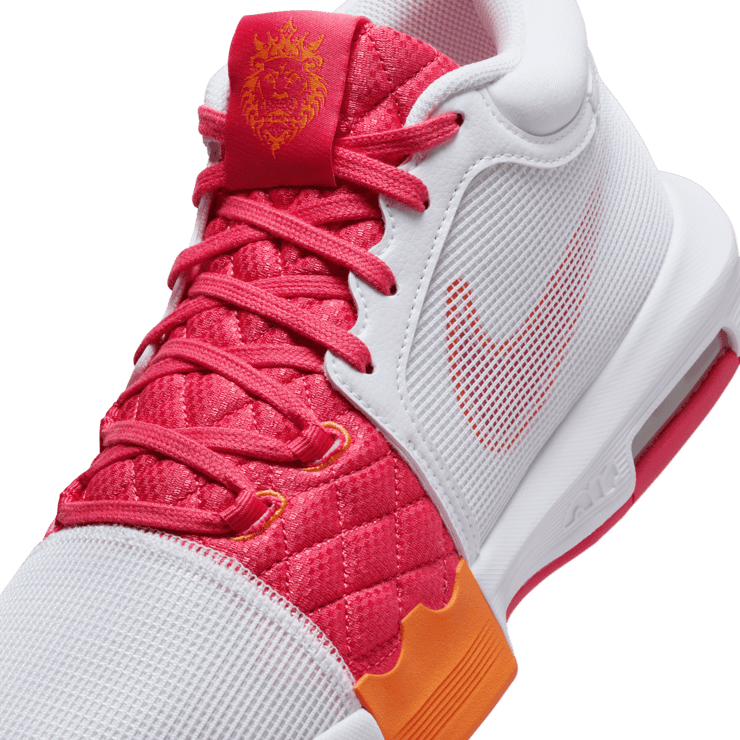 Nike LeBron Witness 8 Basketball Angle 4