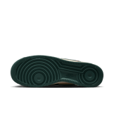 Nike Air Force 1 '07 LV8 Angle 0