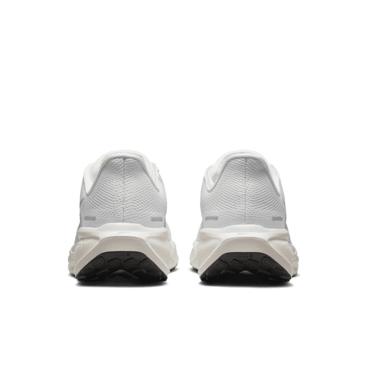 Nike Pegasus 41 Premium Road Angle 3