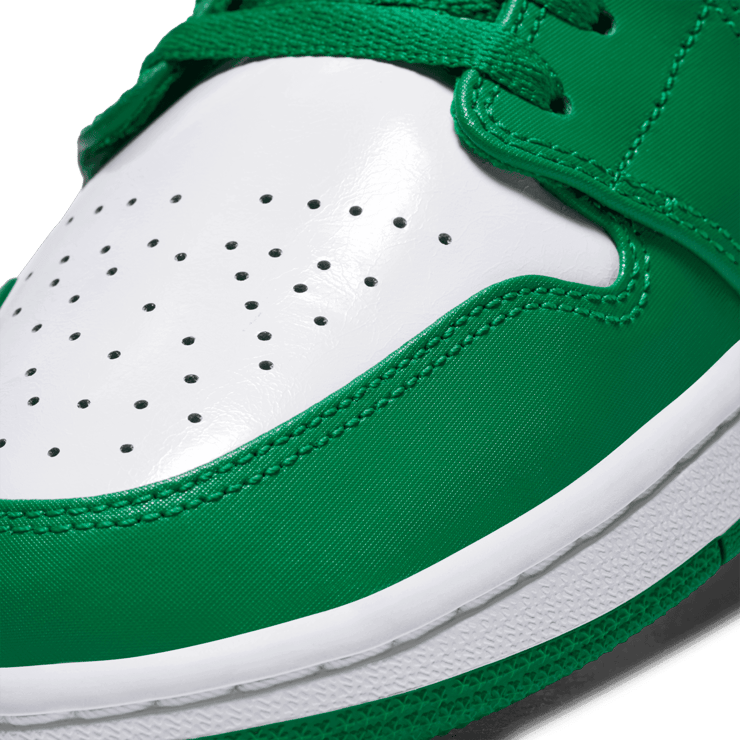 Jordan 1 Low Pine Green Angle 4