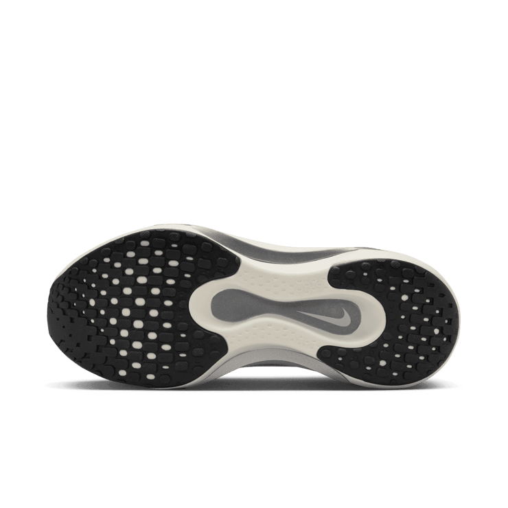 Nike Reina EasyOn Premium Angle 0