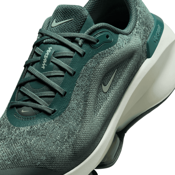 Nike Versair Workout Angle 4