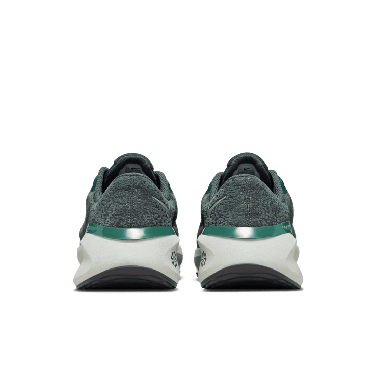 Nike Versair Workout Angle 3