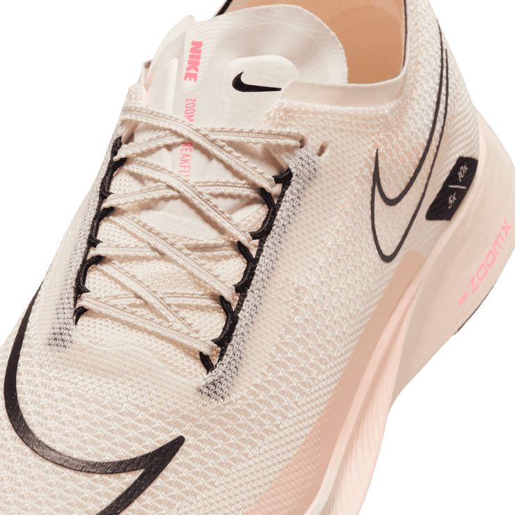 Nike ZoomX Streakfly 'Guava Ice' Angle 4
