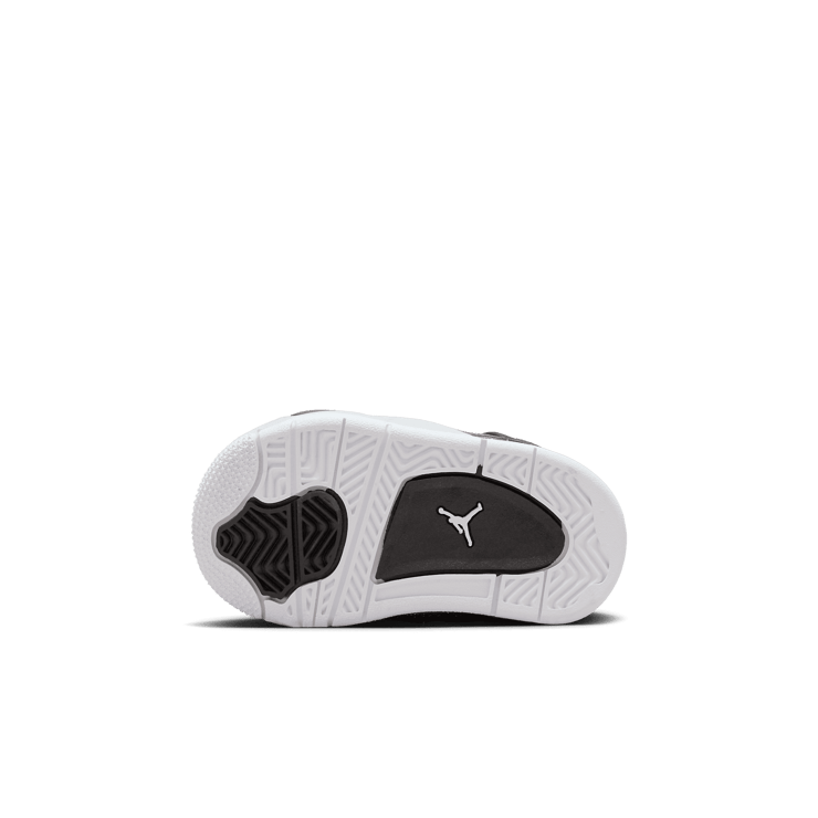 Air Jordan 4 Retro Fear (TD) Angle 1