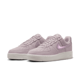 Nike Air Force 1 '07 SE Angle 2