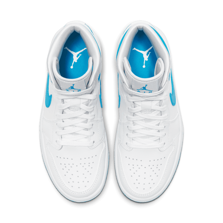 Jordan 1 Mid UNC (W) (2020) Angle 1