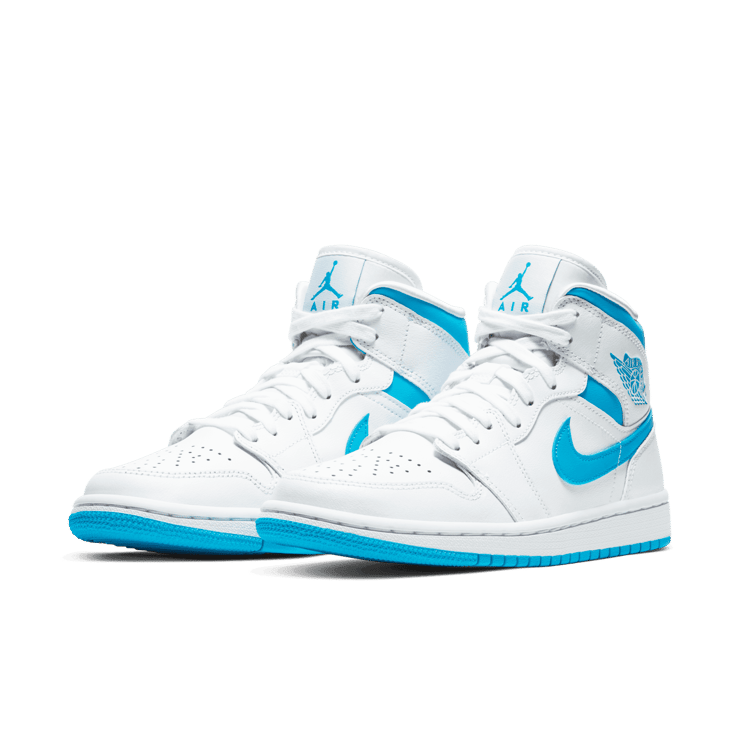 Jordan 1 Mid UNC (W) (2020) Angle 2