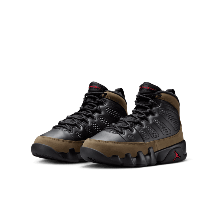 Air Jordan 9 Retro Olive (GS) Angle 2