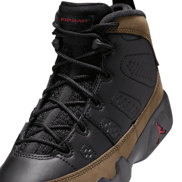 Air Jordan 9 Retro Olive (PS) Angle 4