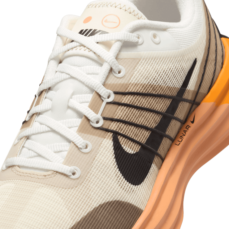 Nike Lunar Roam Summit White Coconut Milk Khaki Angle 5