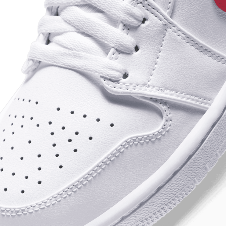 Jordan 1 Low White University Red (W) Angle 4