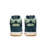 Nike Dunk High Retro SE Angle 3