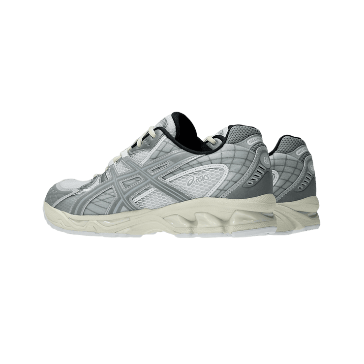 Asics Gel-Nimbus 10.1 Min-Nano Angle 1