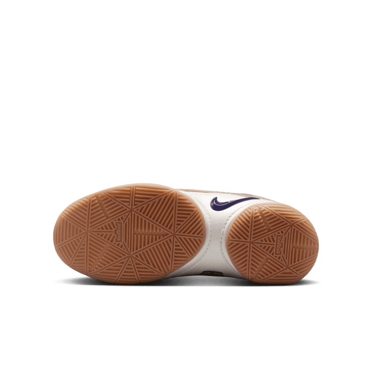 Nike LeBron 22 King of the Court (GS) Angle 0