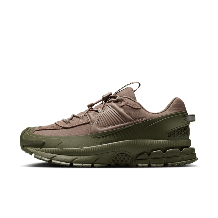 Nike Zoom Vomero 5 Roam Mink Brown Medium Olive Angle 0