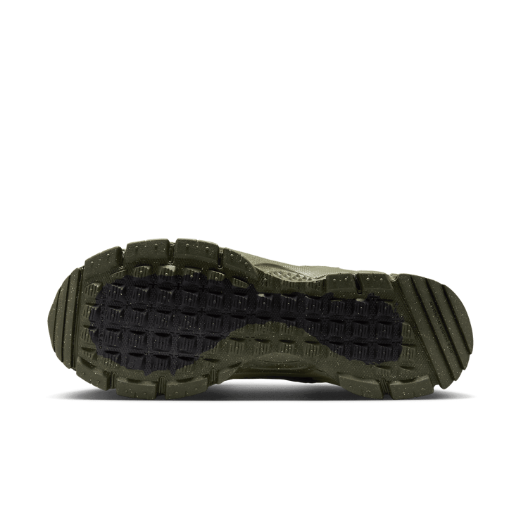 Nike Zoom Vomero 5 Roam Mink Brown Medium Olive Angle 1