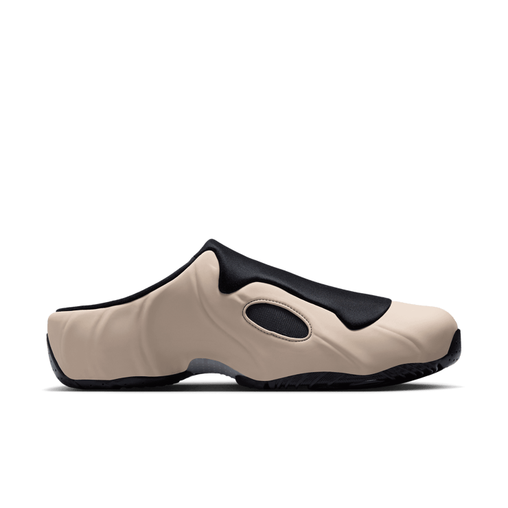 Nike Clogposite Angle 2