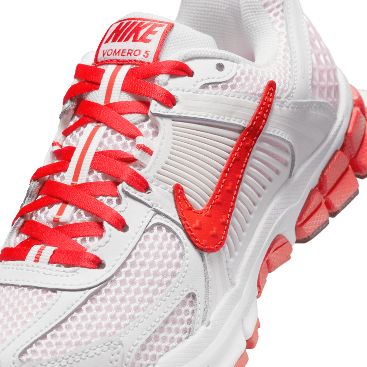 Nike Zoom Vomero 5 Valentine’s Day (GS) Angle 5