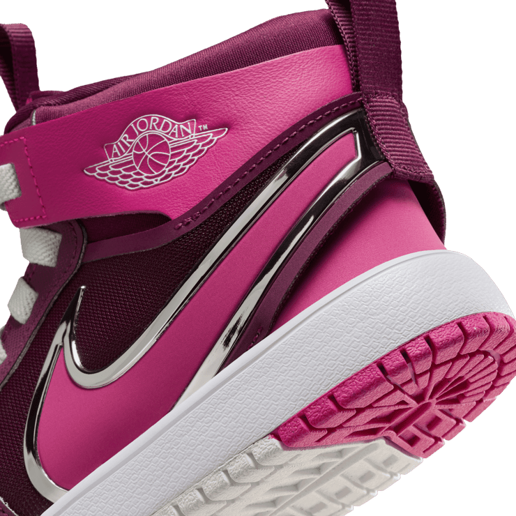 Jordan 1 Mid RM EasyOn (PS) Angle 5