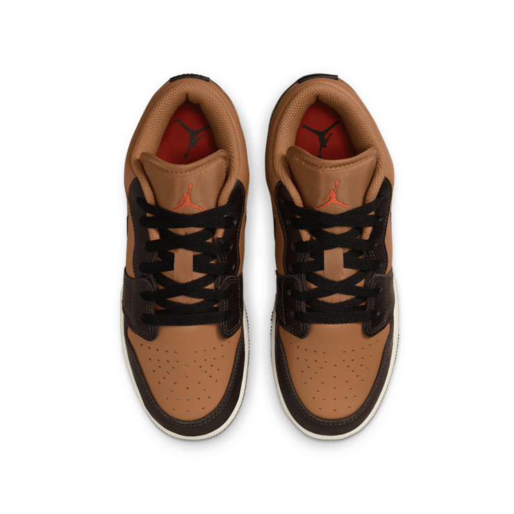 Air Jordan 1 Low SE  'Flax Baroque Brown' (GS) Angle 1