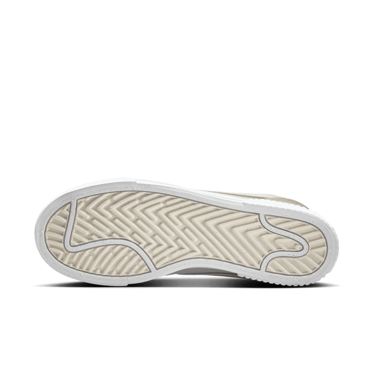 Nike Court Legacy Lift Angle 0