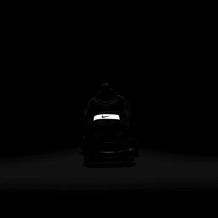 Nike Zoom Vomero Roam Winterized Angle 7