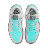 Air Jordan 1 Low Polaroid (W) Angle 1