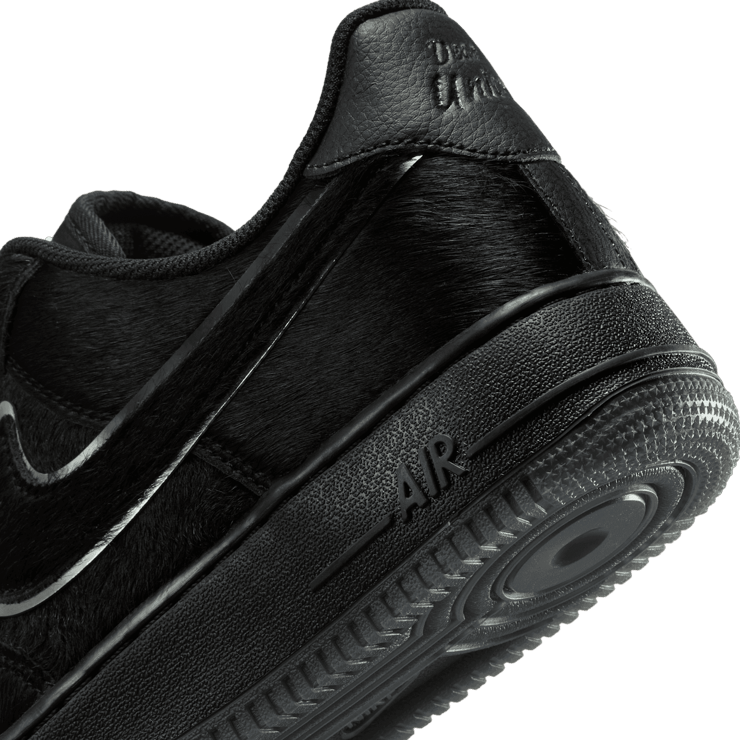 Nike Air Force 1 Low VUU Panthers Angle 1