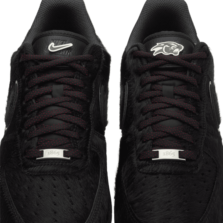 Nike Air Force 1 Low VUU Panthers Angle 3